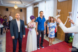 Ритуал с чаши по време на граждански брак в Обредна зала „Сердика“