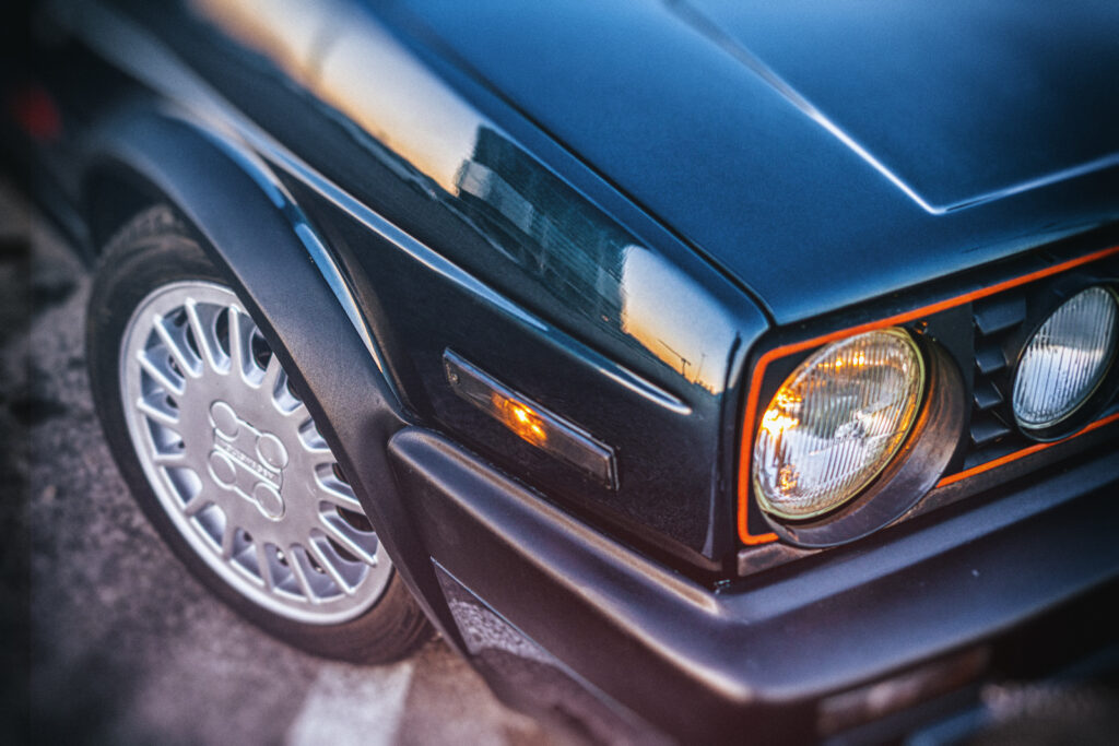 Ретро автомобилна фотография на VW Golf 2 GTI G60  от Симеон Сълов