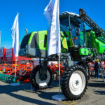 Заснемане на корпоративни щандове и бизнес изложения – индустриална фотография от Симеон Сълов.