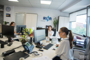 Професионално заснемане на корпоративни кадри за международни компании като RINA – фотограф Симеон Сълов.